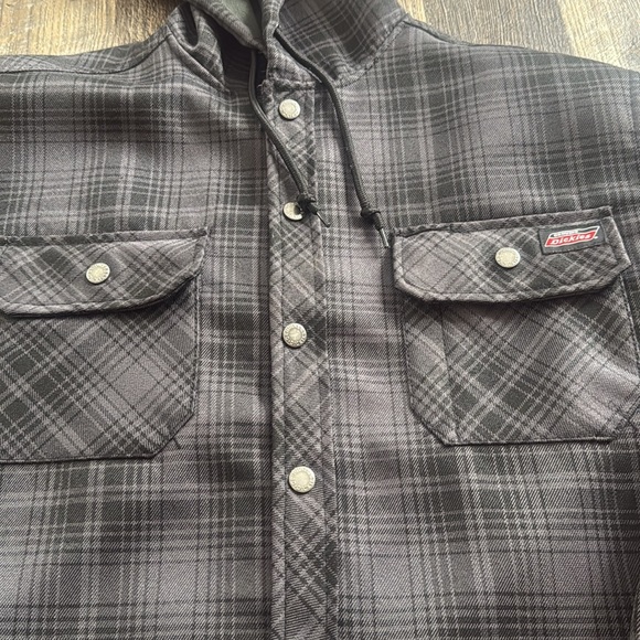 Dickies Gray And Black Plaid Hooded Men’s Jacket Size Medium 38-40 Snap Closure - Picture 2 of 10